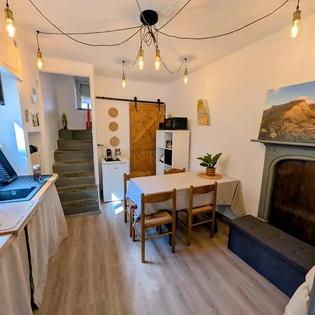 Casa Di Paul - View Cozy Townhouse بيت للعطل